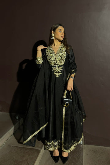 Zoya Black Anarkali